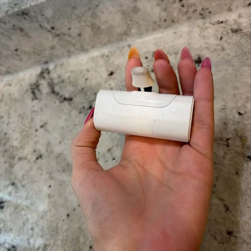 iWALK 4500mAh Mini Portable Power Bank with Lightning Connector